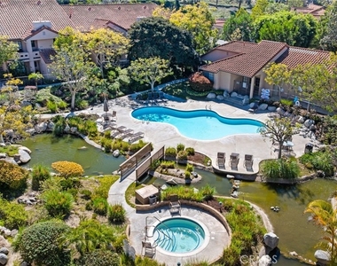 1046 Calle Del Cerro - Photo Thumbnail 15