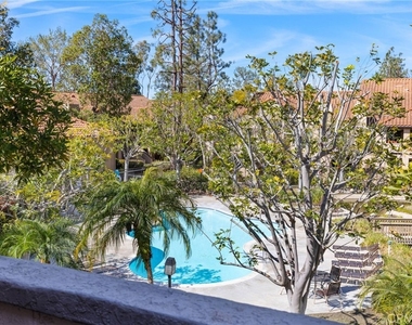 1046 Calle Del Cerro - Photo Thumbnail 16