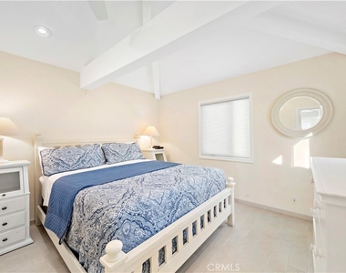 1051 A Gaviota Drive - Photo Thumbnail 13