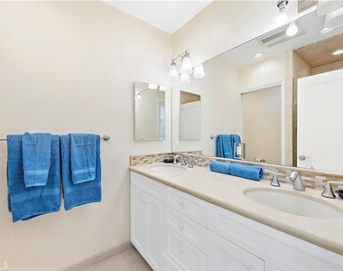 1051 A Gaviota Drive - Photo Thumbnail 15