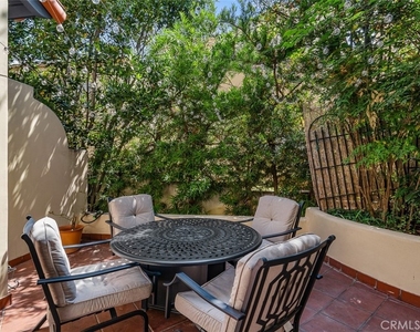 2753 Piedmont Avenue - Photo Thumbnail 16