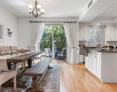 2753 Piedmont Avenue - Photo Thumbnail 6