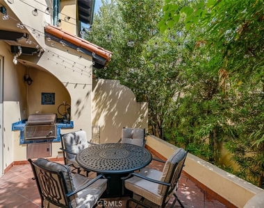 2753 Piedmont Avenue - Photo Thumbnail 17