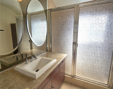 2035 Rangeview - Photo Thumbnail 14