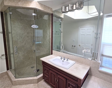 2035 Rangeview - Photo Thumbnail 10