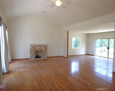 2035 Rangeview - Photo Thumbnail 1