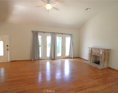 2035 Rangeview - Photo Thumbnail 2