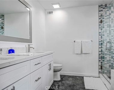 4124 Barrett - Photo Thumbnail 25