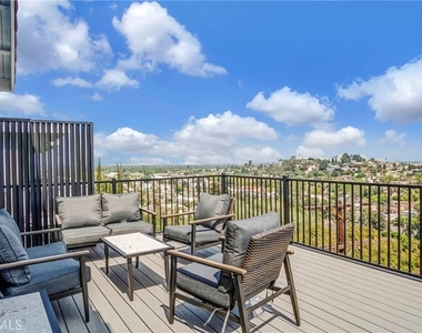 4124 Barrett - Photo Thumbnail 7