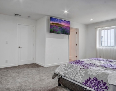 4124 Barrett - Photo Thumbnail 29