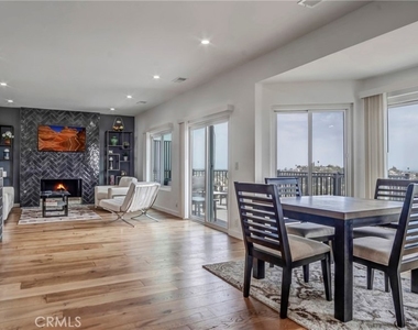 4124 Barrett - Photo Thumbnail 12