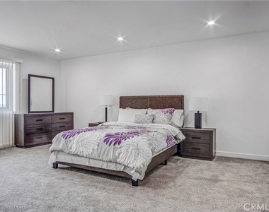 4124 Barrett - Photo Thumbnail 28