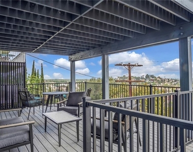 4124 Barrett - Photo Thumbnail 36