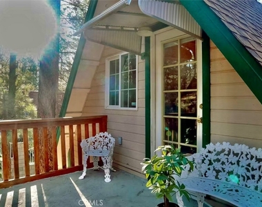 336 W Sherwood - Photo Thumbnail 9