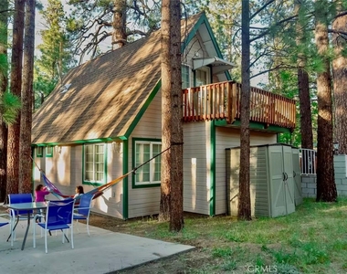 336 W Sherwood - Photo Thumbnail 10