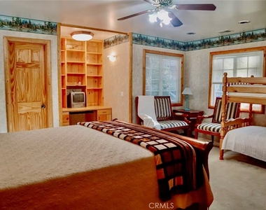 336 W Sherwood - Photo Thumbnail 1