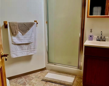 336 W Sherwood - Photo Thumbnail 7