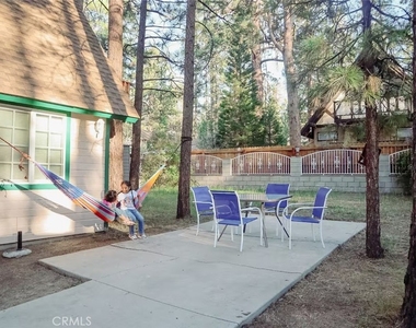 336 W Sherwood - Photo Thumbnail 11
