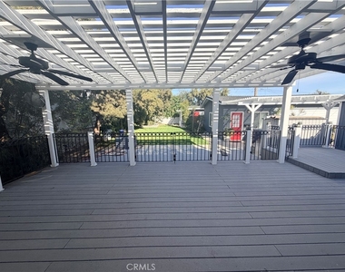 896 Altura Way - Photo Thumbnail 11
