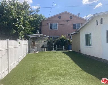 15134 Poplar Avenue - Photo Thumbnail 11