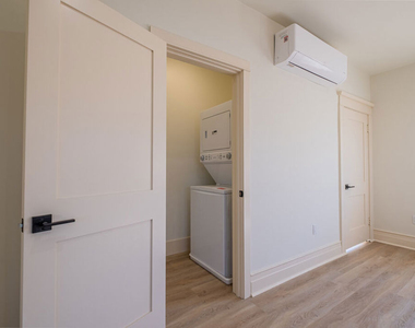 216 N Catalina - Photo Thumbnail 19