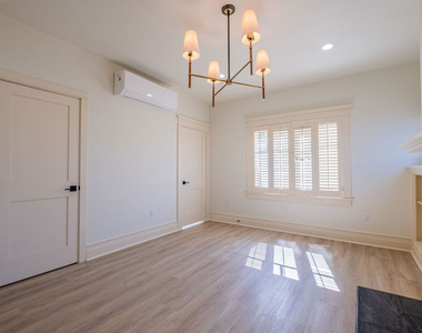 216 N Catalina - Photo Thumbnail 13