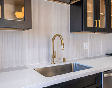 216 N Catalina - Photo Thumbnail 8