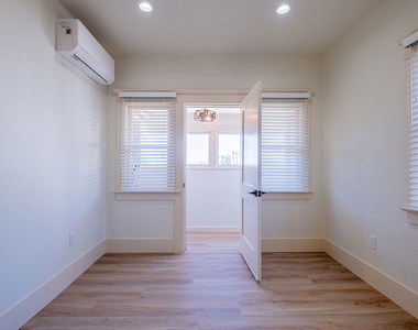 216 N Catalina - Photo Thumbnail 25