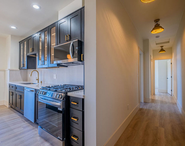 216 N Catalina - Photo Thumbnail 2