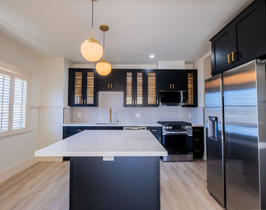 216 N Catalina - Photo Thumbnail 5