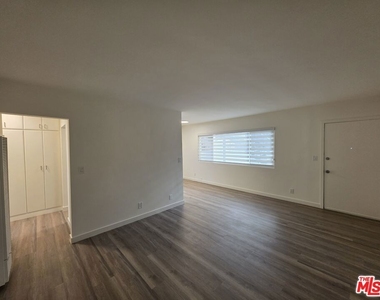 1433 Brockton Avenue - Photo Thumbnail 12