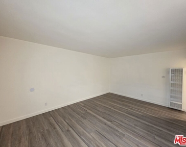 1433 Brockton Avenue - Photo Thumbnail 21