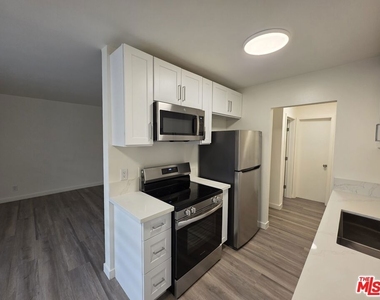 1433 Brockton Avenue - Photo Thumbnail 6