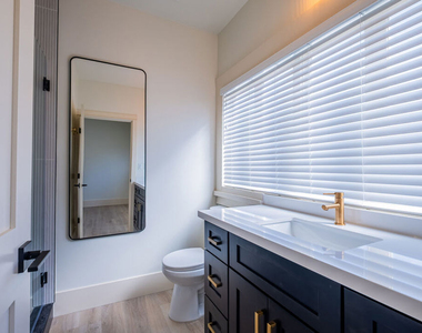 216 N Catalina - Photo Thumbnail 16
