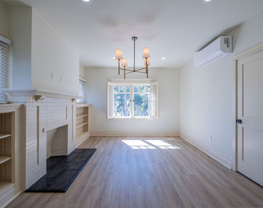 216 N Catalina - Photo Thumbnail 8