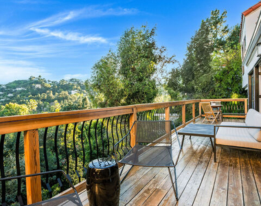 3323 N Knoll Drive - Photo Thumbnail 19