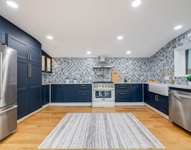 3323 N Knoll Drive - Photo Thumbnail 12