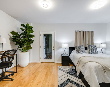 3323 N Knoll Drive - Photo Thumbnail 29