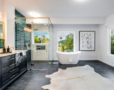 3323 N Knoll Drive - Photo Thumbnail 23