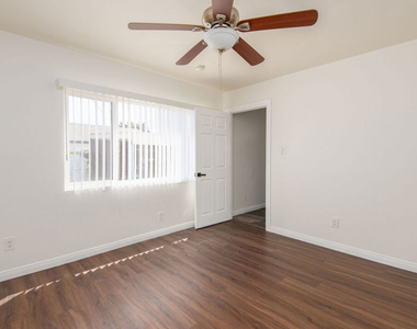 2134 S Cloverdale Avenue - Photo Thumbnail 11
