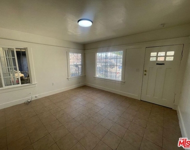 708 W Vernon Avenue - Photo Thumbnail 4