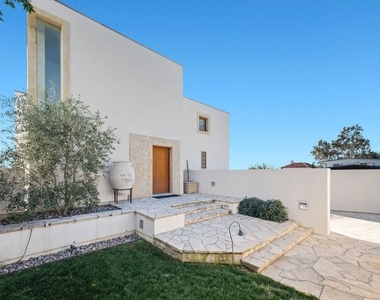 25302 Malibu Road - Photo Thumbnail 30