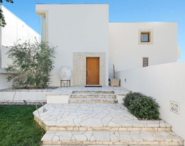 25302 Malibu Road - Photo Thumbnail 31