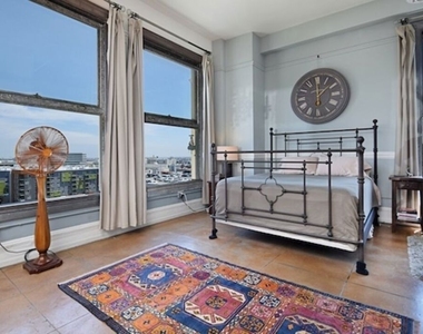 108 W 2nd Street - Photo Thumbnail 10