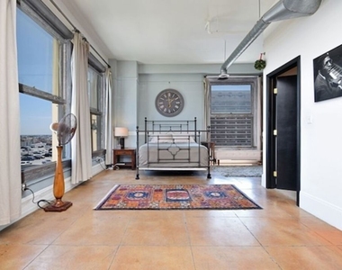 108 W 2nd Street - Photo Thumbnail 9