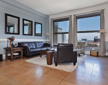 108 W 2nd Street - Photo Thumbnail 3