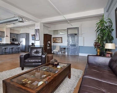 108 W 2nd Street - Photo Thumbnail 4