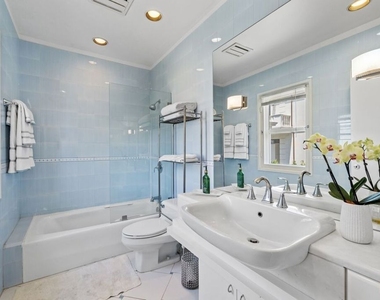 910 N Crescent Drive - Photo Thumbnail 24