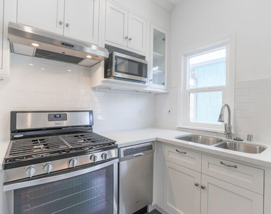 31 Breeze Avenue - Photo Thumbnail 2