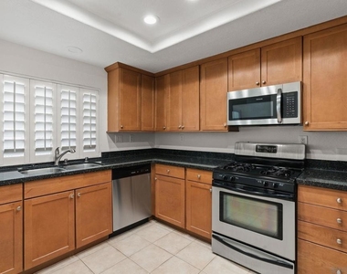1898 Matin Cir - Photo Thumbnail 9